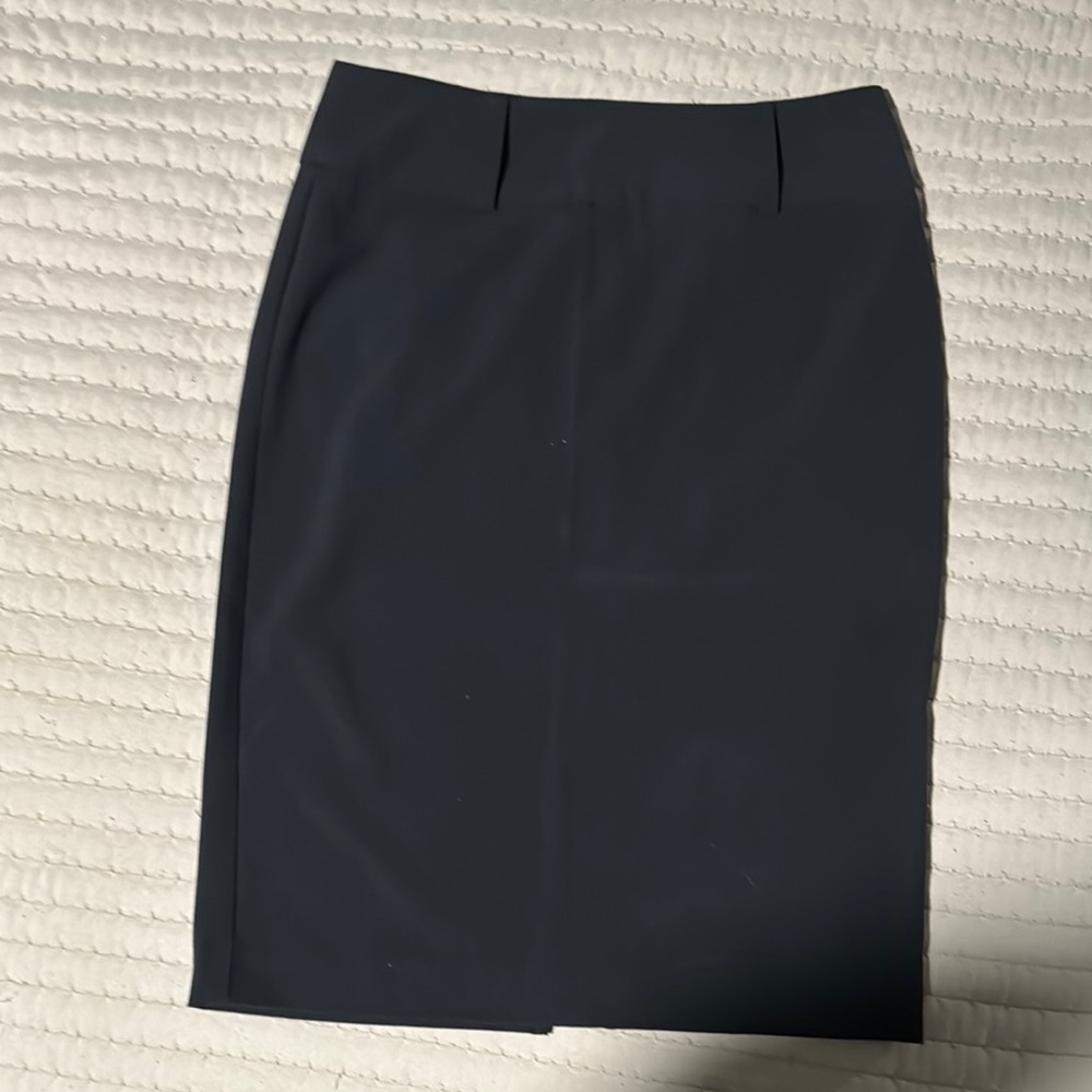 Bwear Black Pencil Skirt Sleek and Sophisticated